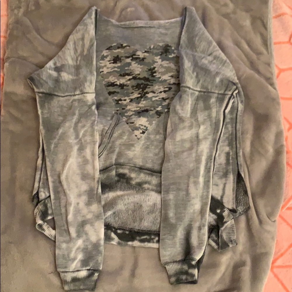 A So Nikki Medium shirt